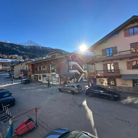 Agreable, Balcon Ouest - 6 Pers. *